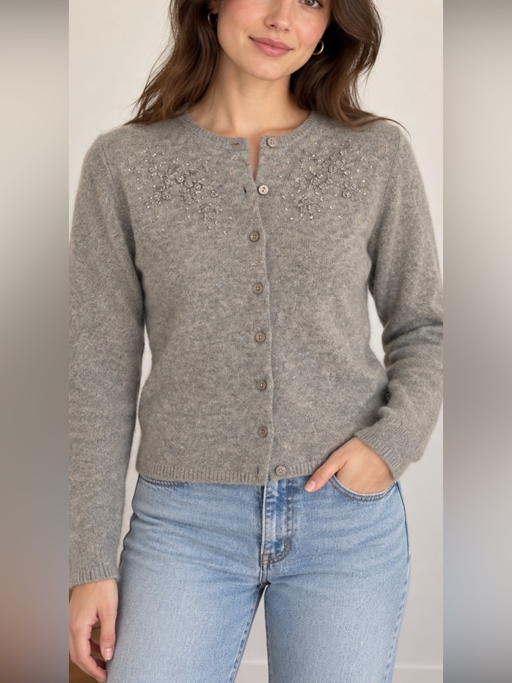 Vintage GAP Women’s M Lambswool Angora Cardigan Gray Floral Embroidered Sweater